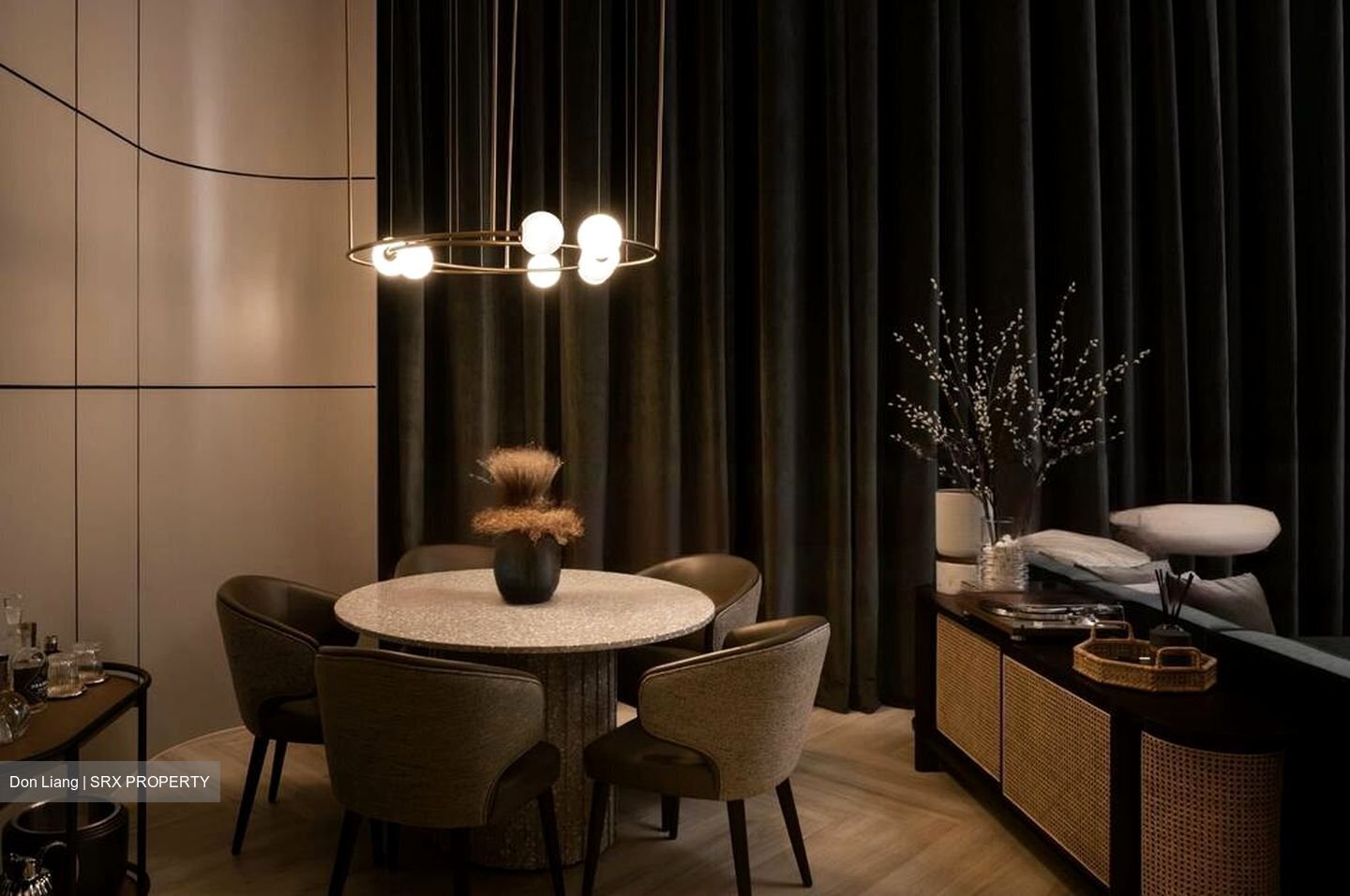 Lincoln Suites (D11), Condominium #457552931